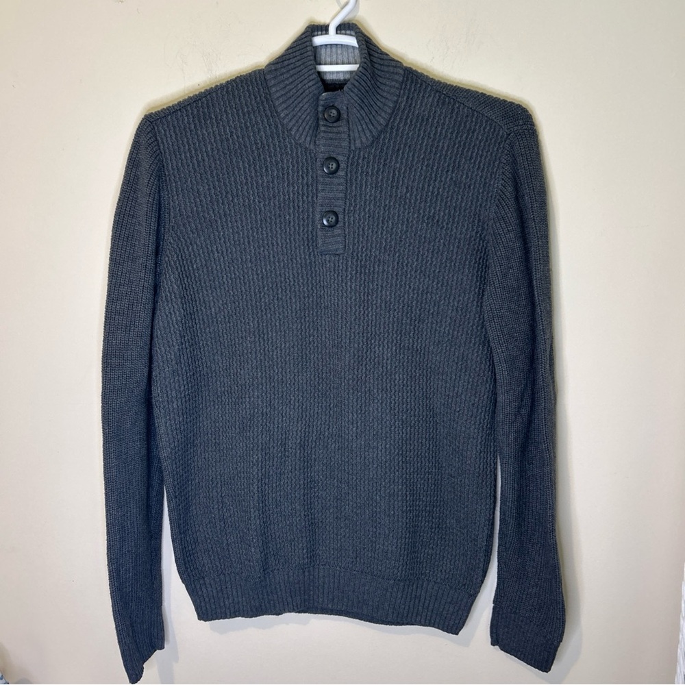 American Rag Men's Large Charcoal Gray Buttoned Sweater